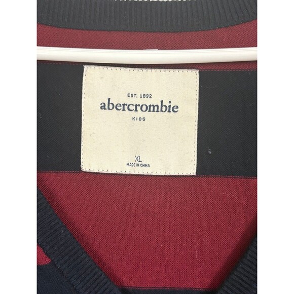 Abercrombie Kids Y2K Red Black Striped V-Neck Shirt Soze XL Cute Preppy Punk - Picture 2 of 6